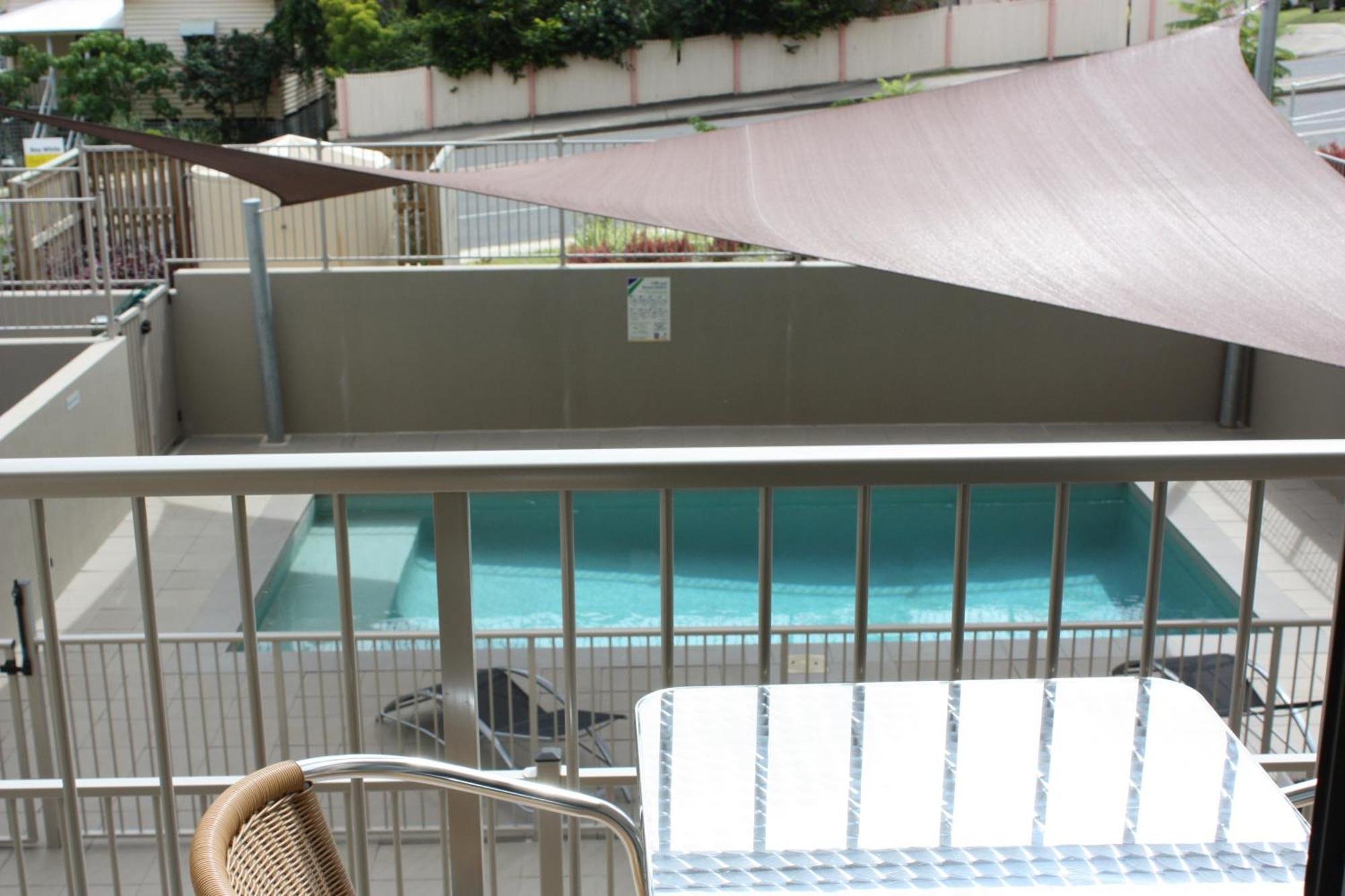 Gladstone Downtown Central Apartment Hotel Official Bagian luar foto