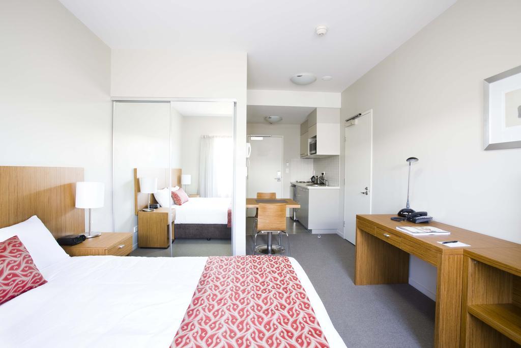 Gladstone Downtown Central Apartment Hotel Official Bagian luar foto