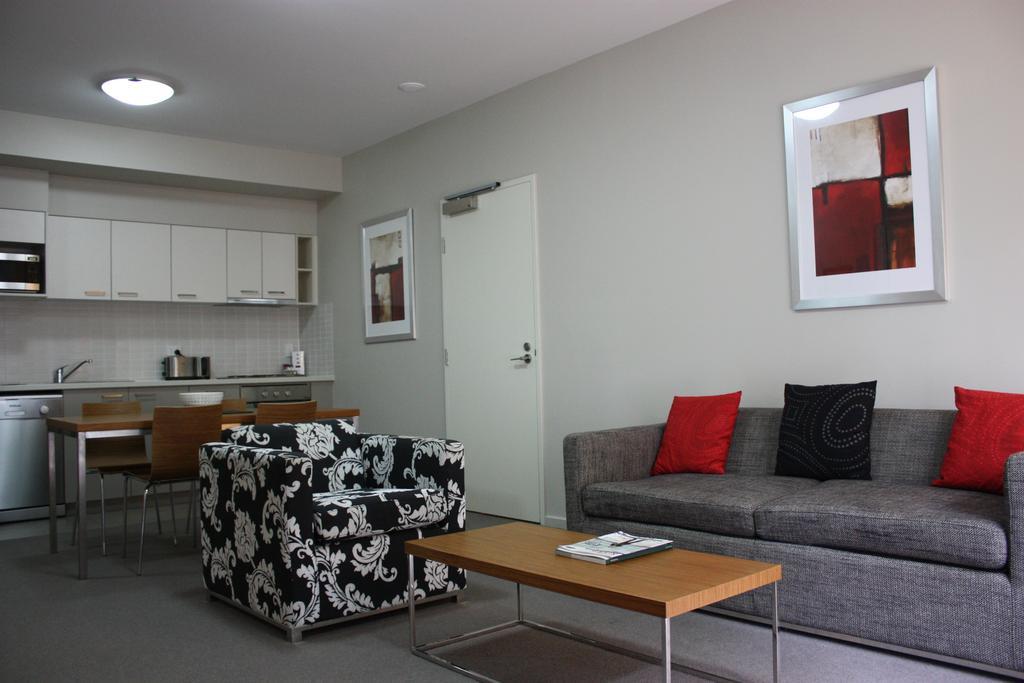 Gladstone Downtown Central Apartment Hotel Official Bagian luar foto