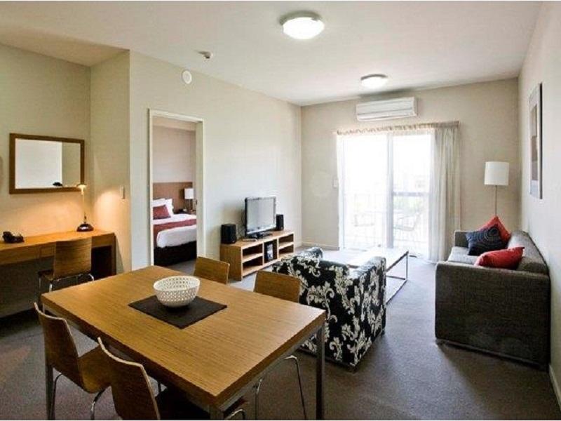 Gladstone Downtown Central Apartment Hotel Official Ruang foto